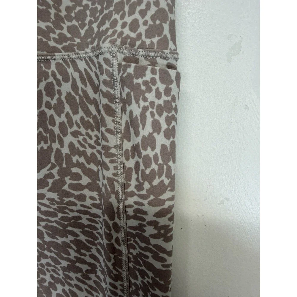 VUORI Womens Studio Pocket Legging Animal Print Drawstring Joggers Gray L - Picture 10 of 16